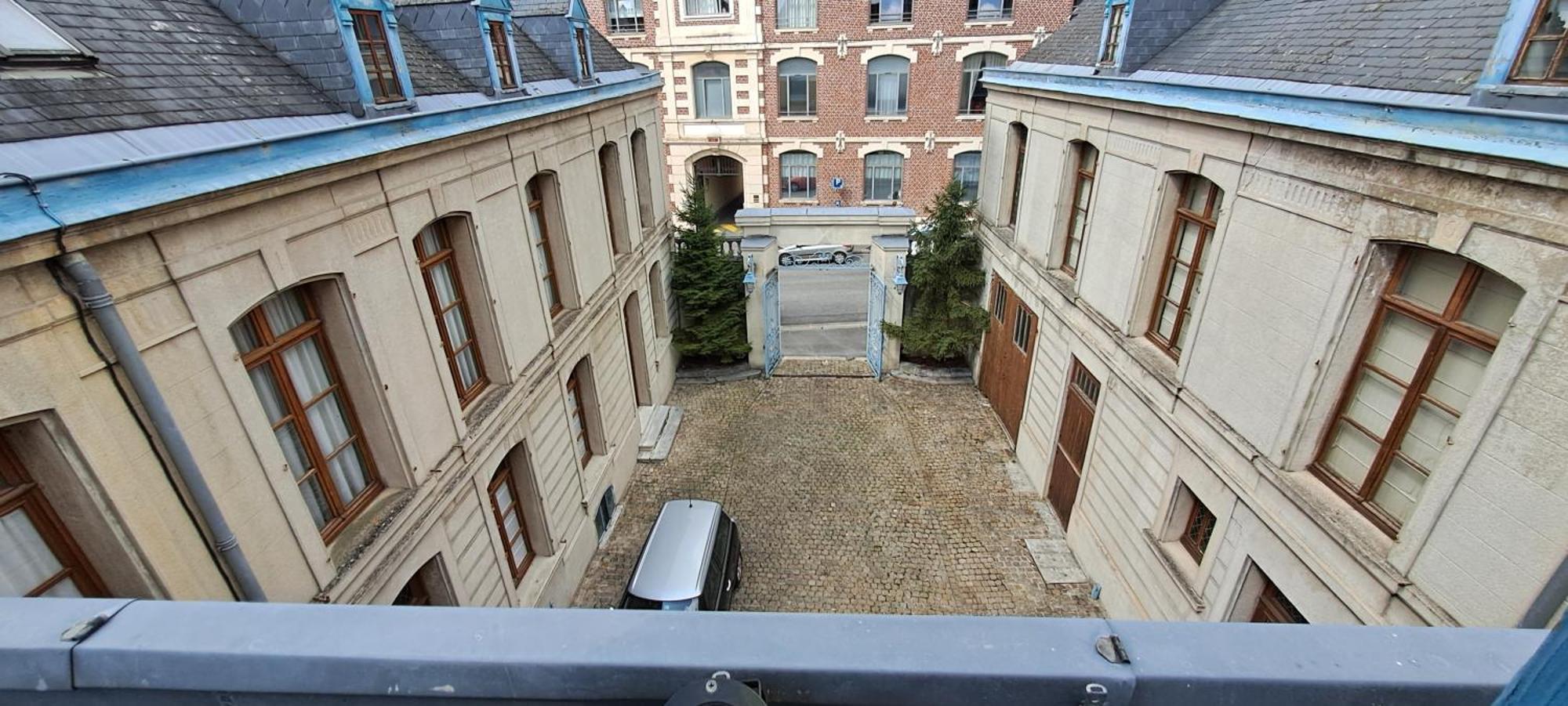 Hotel Particulier Des Canonniers Saint-Quentin  Exterior foto